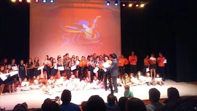 ACADEMIA DE DANZA SIL CHILE