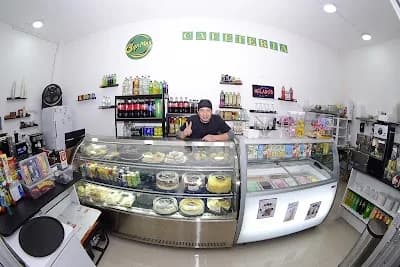Cafeteria pasteleria heladeria BENMAX